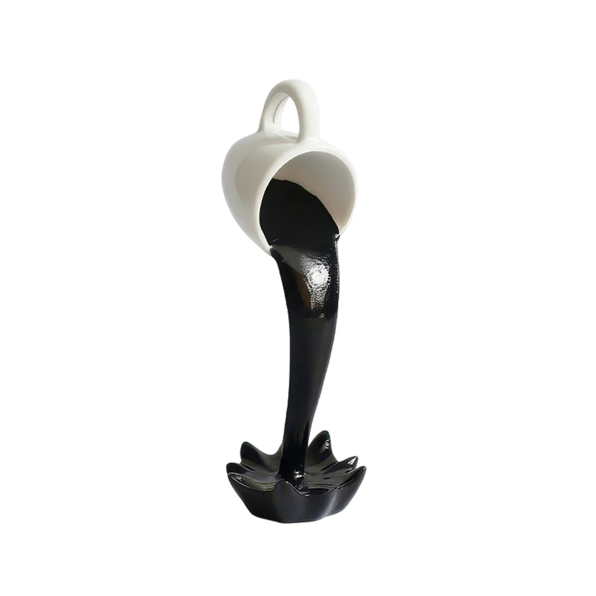 Floating Spilling Coffee Cup Sculpture Kitchen Decoration Spilling Pouring Splash Creative Desktop Decor Home Decoration